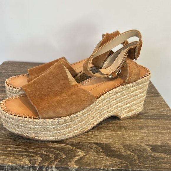 Dolce Vita Lesley Espadrille Platform Sandal in Brown Suede - Picture 4 of 5